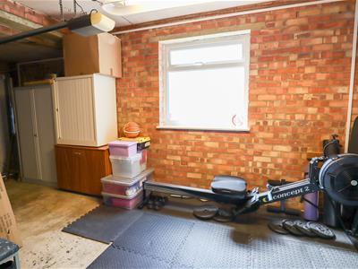 Picture 30